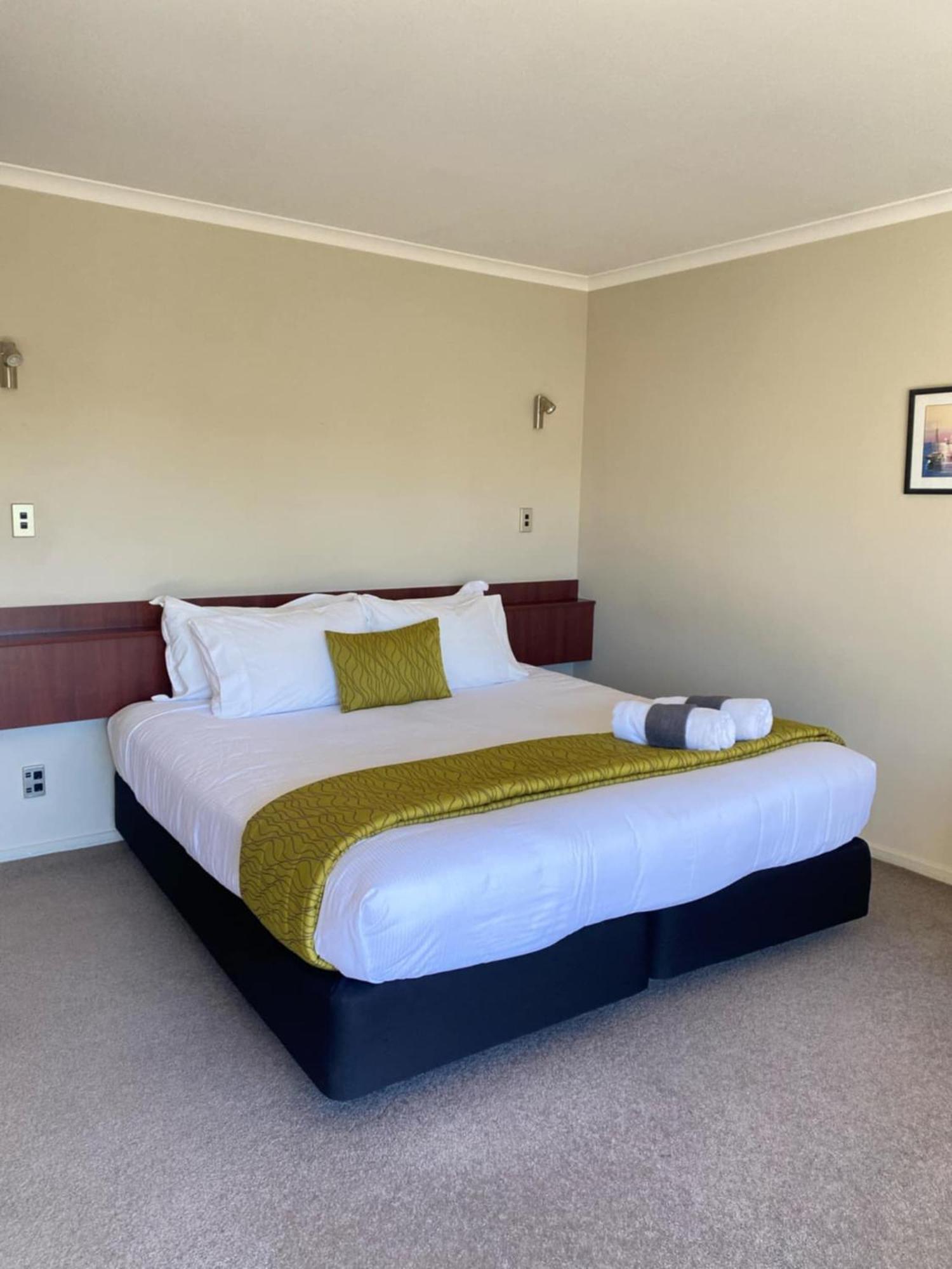 Asure Avenue Motor Lodge Timaru Bagian luar foto